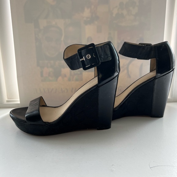 🚨 Black Coach Wedge Sandals size 9 - Picture 4 of 14